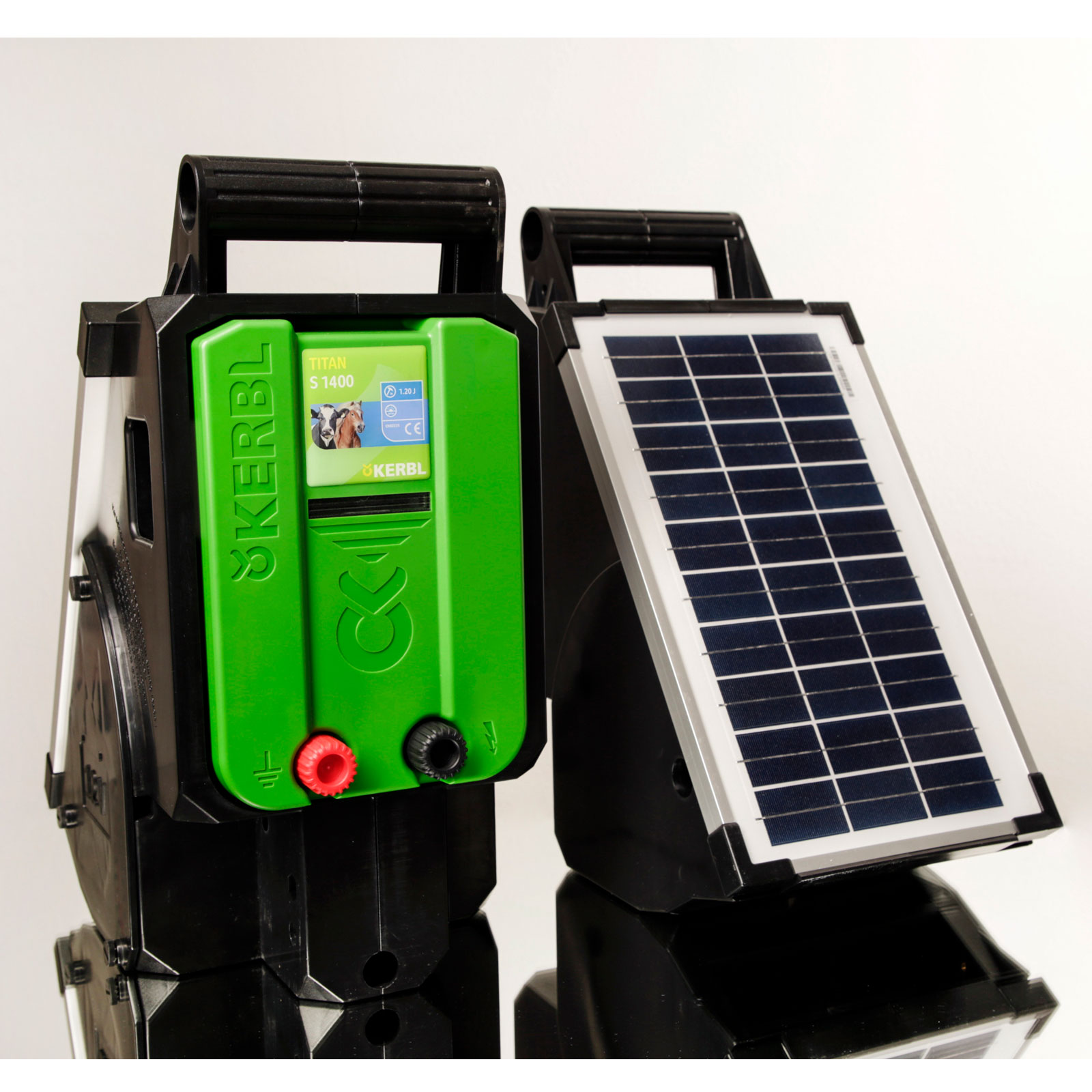 Eletttrificatore con pannello solare Kerbl TITAN S 1400 12V, 1,4 Joule