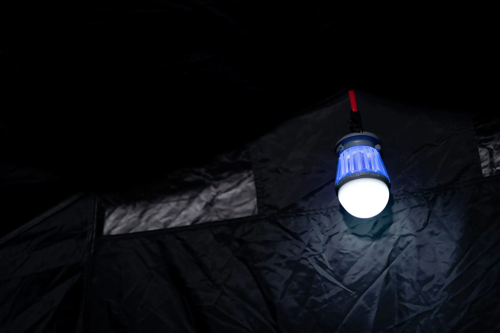 Lampada solare da campeggio a LED antizanzare grigio chiaro